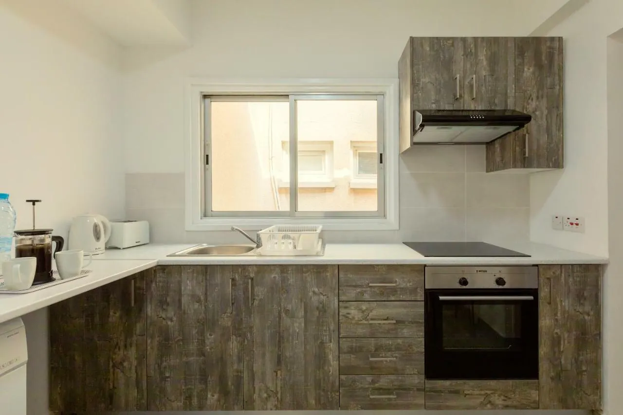 Savvas City Centre Flat ラルナカ アパート